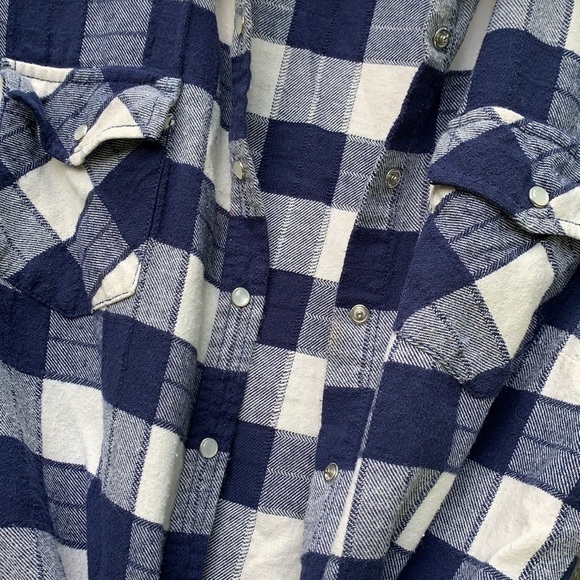 LOVE STITCH Flannel Pearl Button Down Blue Shirt - Picture 2 of 5